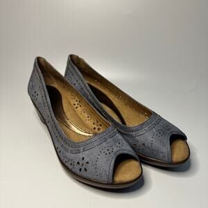 Bass “Ginger” Peep-toe Wedge Women’s 11 M Shoe Blue